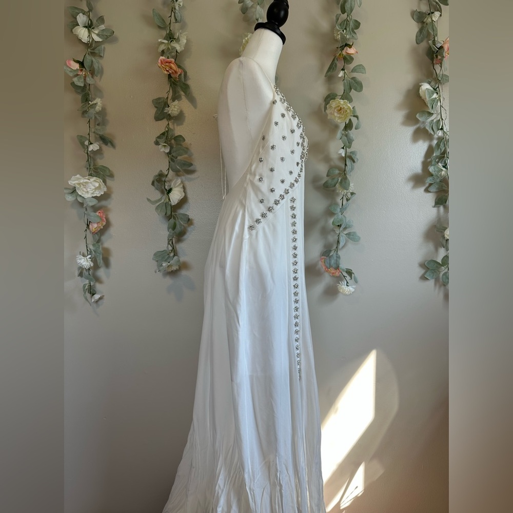 GIVENCHY Sleeveless Crystal Gown - Picture 10 of 17